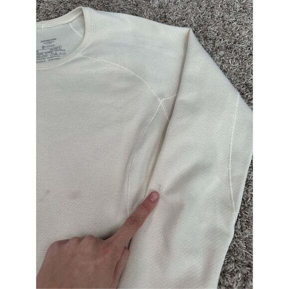 Patagonia Women’s XS Capilene Baselayer Midweight Crew Long Sleeve Tee Off White - Picture 7 of 10